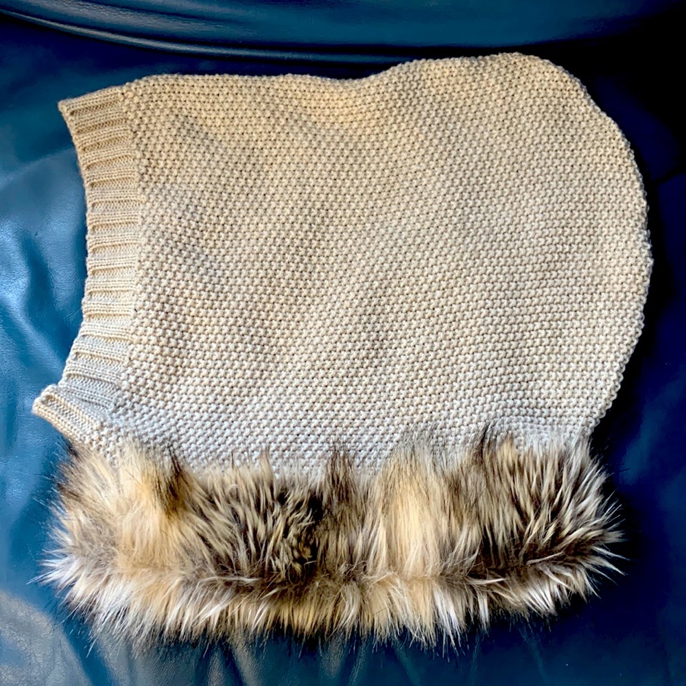 Macys faux fur collar knot hood